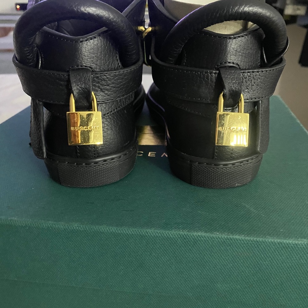 Buscemi - Picture 3 of 4